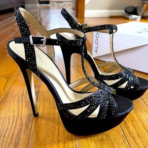 Aldo Womens size 8 “Aileth” black sparkle heel